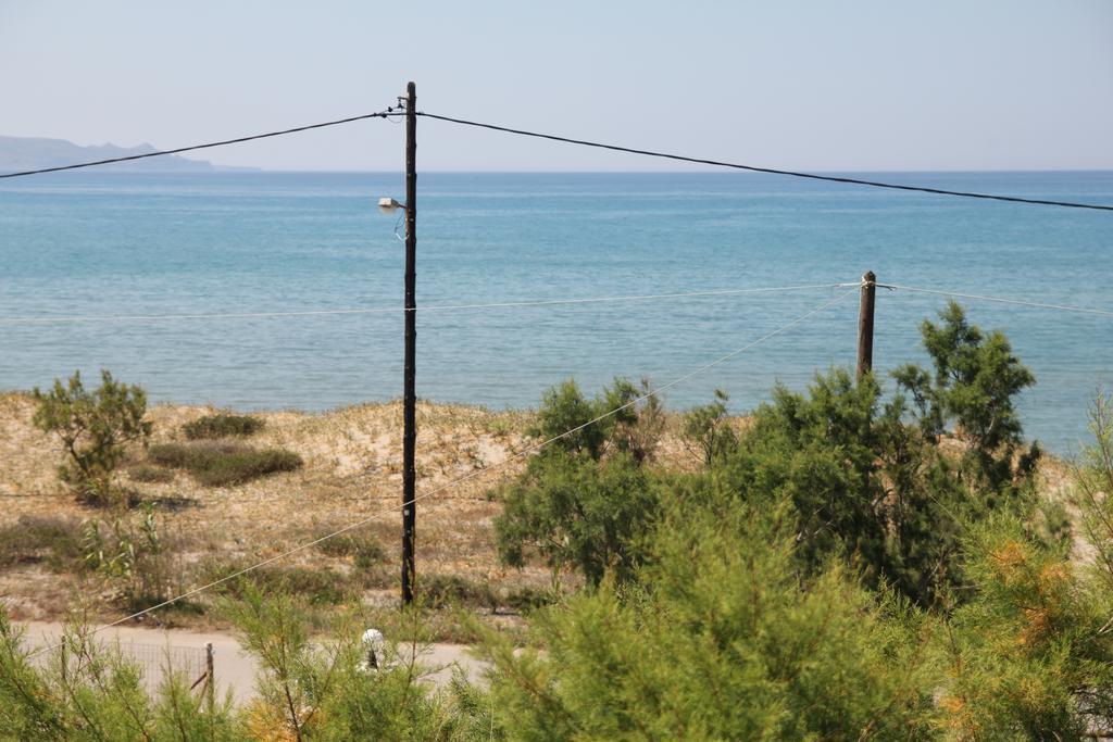 Zefyros Apartments And House Kissamos Exterior photo